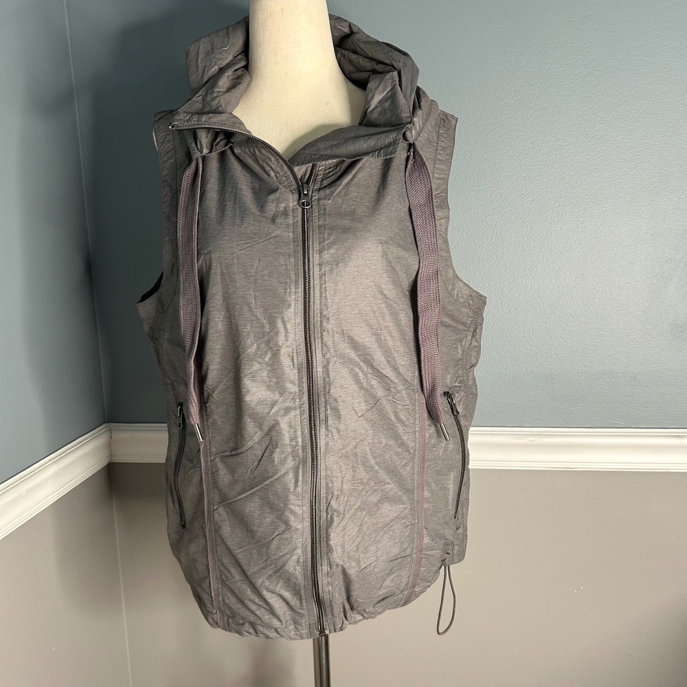 Cato Womens Gray Hooded Full Zip Utility Vest Mesh Lined Pockets L Gorpcore